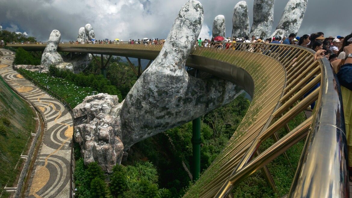 🇻🇳 Vietnam Travel Etiquette: Do’s and Don’ts for a Smooth Journey