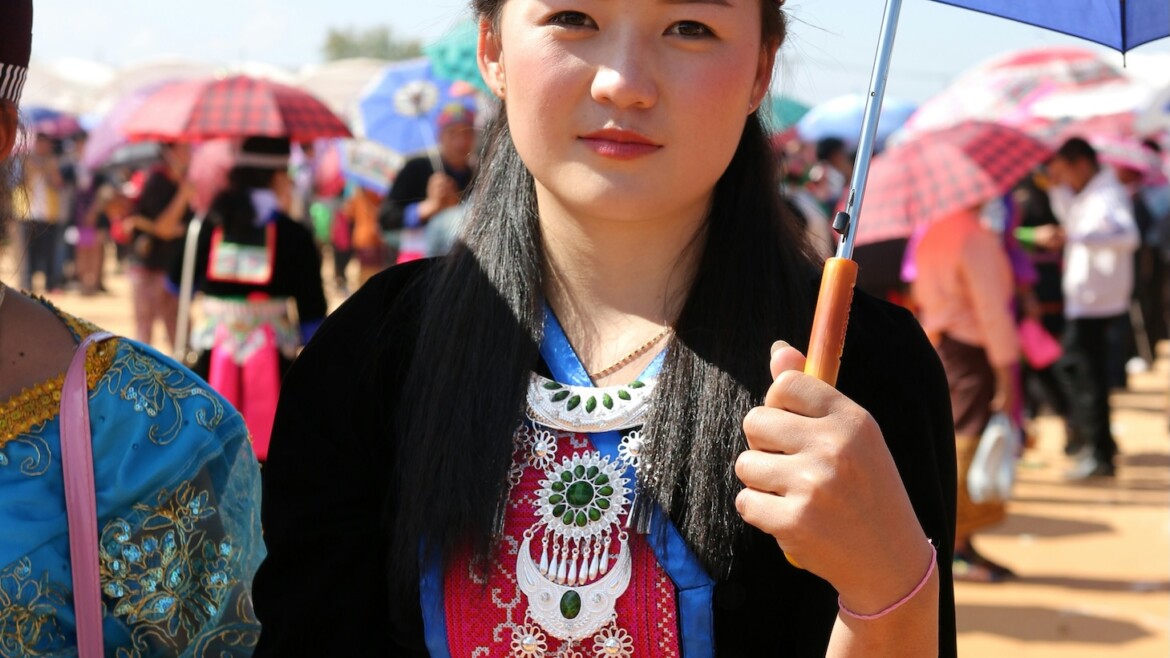 🇱🇦 Respectful Explorations: Do’s and Don’ts for Traveling in Laos